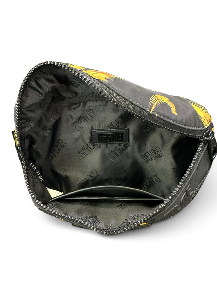 VERSACE JEANS COUTURE ボディバッグ ブラック ゴールド VERSACE BLACK GOLD WAIST FABRIC BAG JEANS COUTURE – New to You, Inc